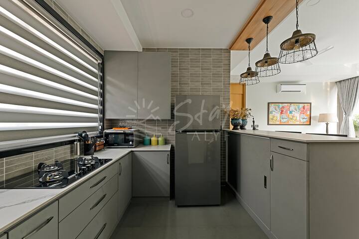 Full kitchen image 3