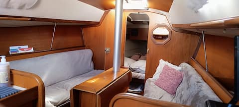 Top Airbnb: Quiet sailboat à Gruissan