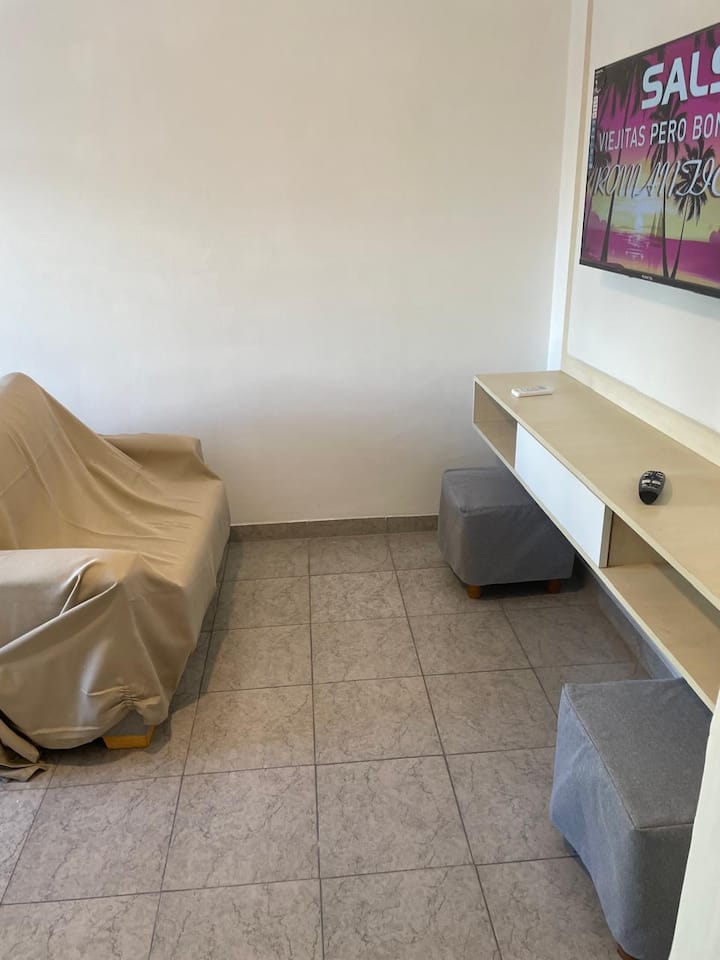 Departamento de 2 ambientes en Constitución