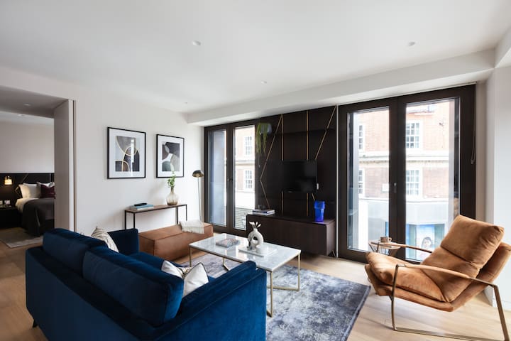 Oxford Street luxury 2 bedroom serviced apartment