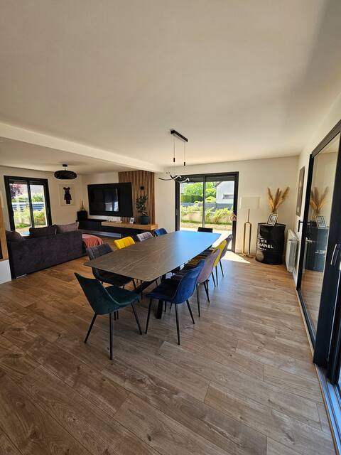 5 bedroom house