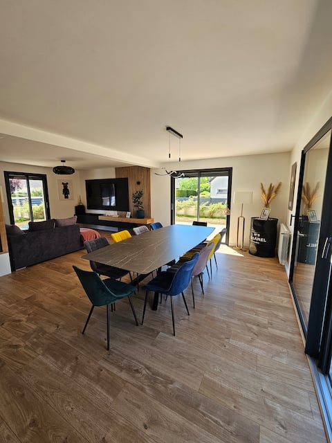 5 bedroom house