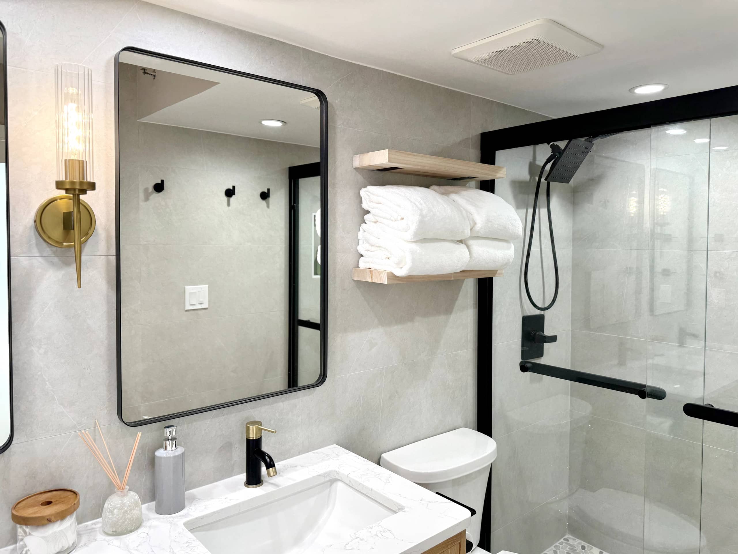 29FL-Modern & Chic Ocean View 1BR w/Free Parking~ - Image 32