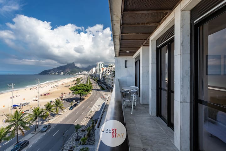 Apartamento Fenomenal em Frente a Praia de Ipanema