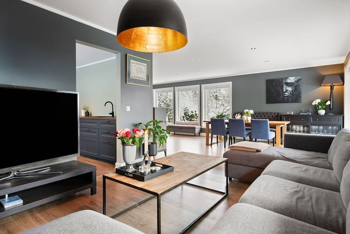 Hel Enebolig, nyoppusset.