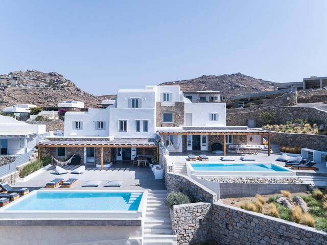 Dream View 2′ walk to beach by Red Windmill Villas gallery image 2