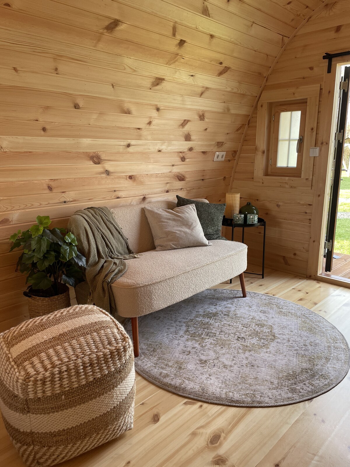 Top performing Airbnb: Tiny house near the beach and dunes in Sint Maartenszee