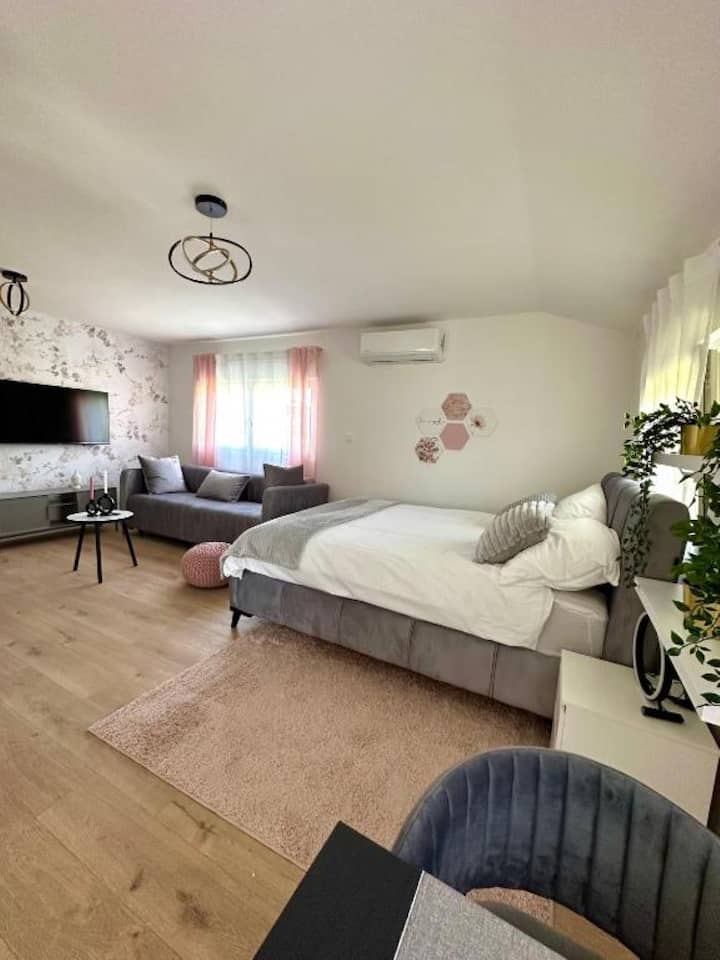Zagreb City Center Apartments Lux (Superior Std.) - Zagreb