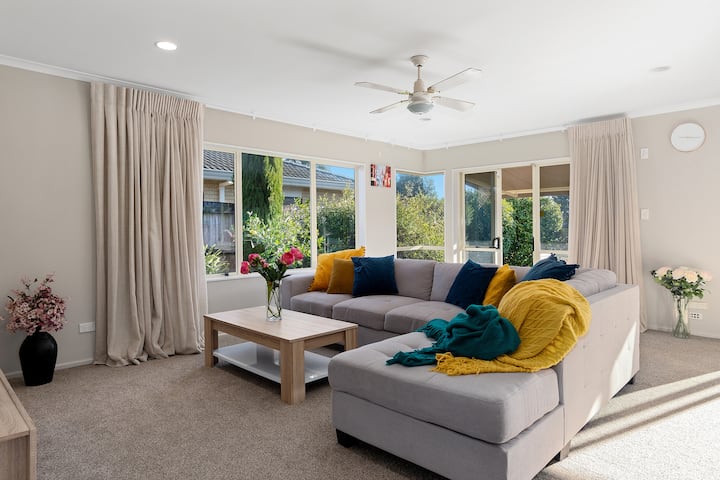 Tauranga - Relaxed Coastal Family House - Mount Maunganui