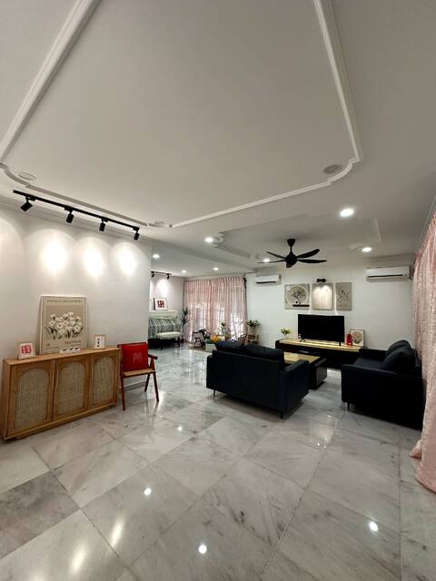 Cozy 2StoreyHome 5Room11Pax@Near Sunway Carnival