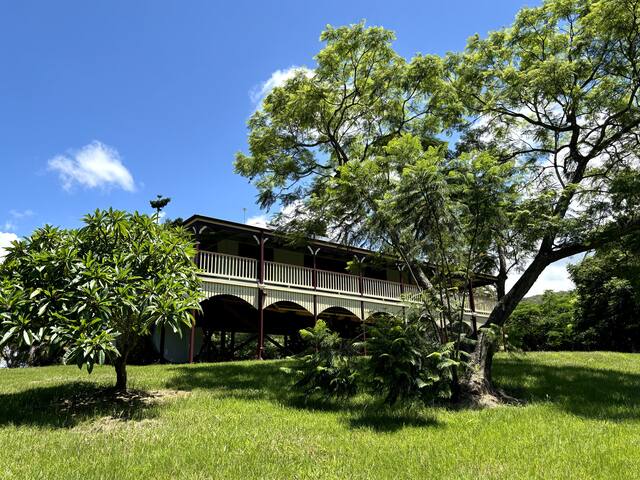 Coastal home on macadamia farm