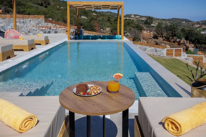 Sunny Drops Blue Villa by Estia gallery image 2