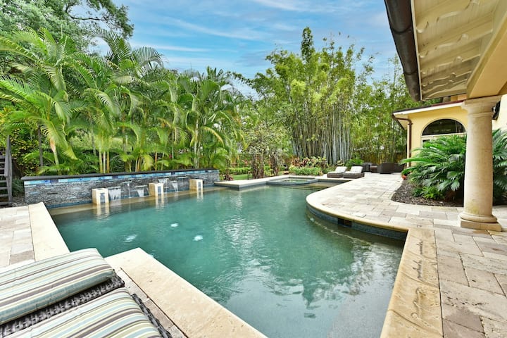 1926 Spanish Carriage House Upper - Orlando