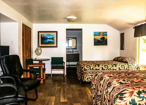 Wild Rose- Glacier Park-St. Mary MT (2-night min)