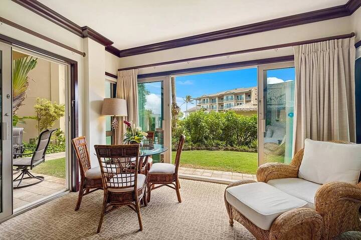 Waipouli Beach Resort 2bd 3bt Poolside/Ocean view gallery image 5