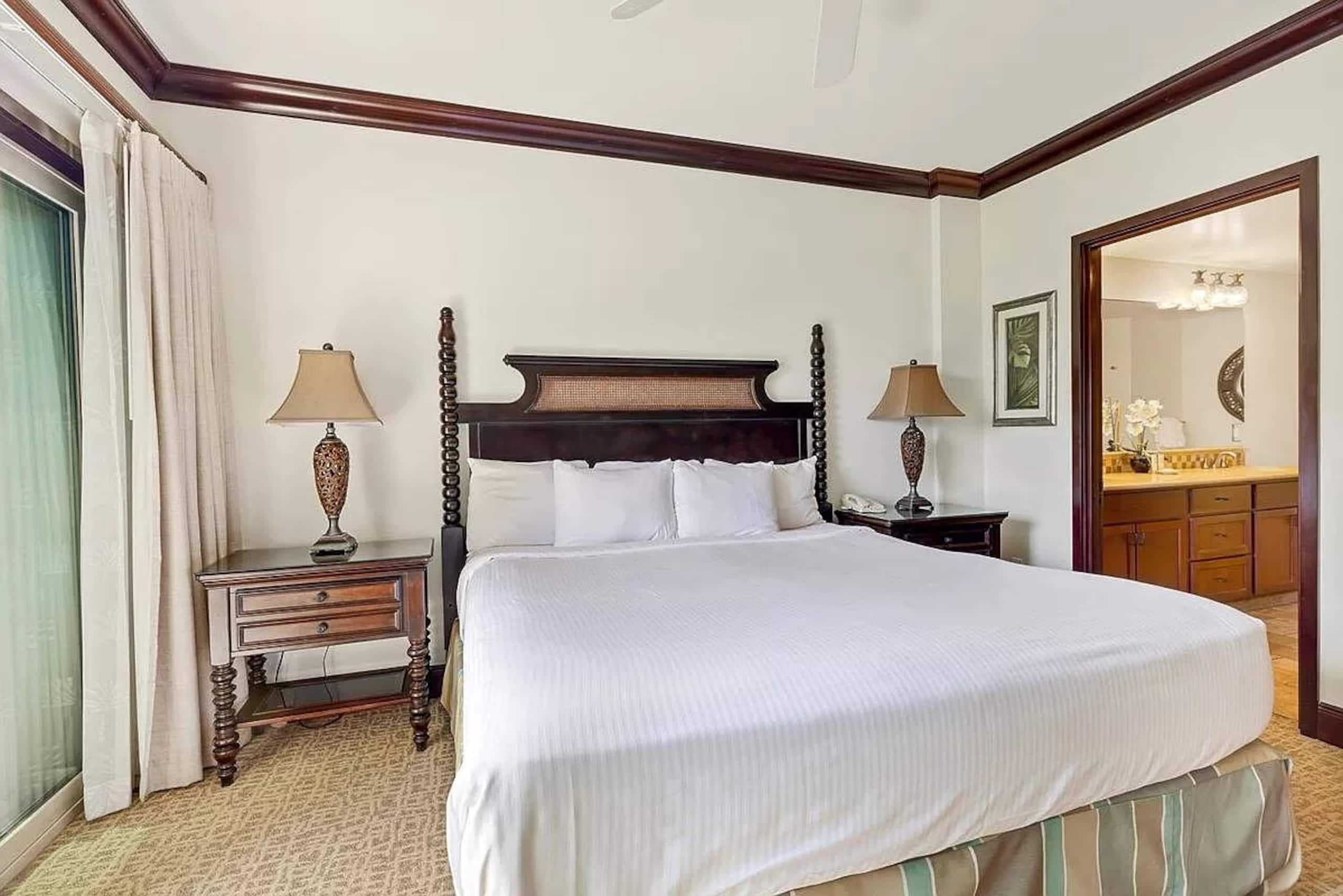 Waipouli Beach Rst 2bd 3bt Pool/Ocean view sleep 8 - Photo 14