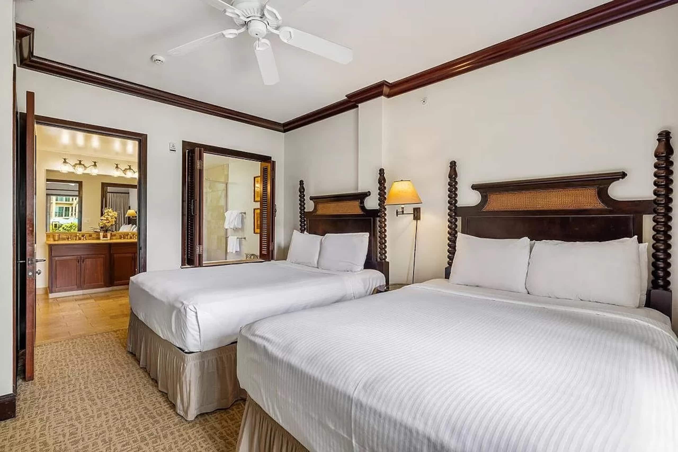 Waipouli Beach Rst 2bd 3bt Pool/Ocean view sleep 8 - Photo 16