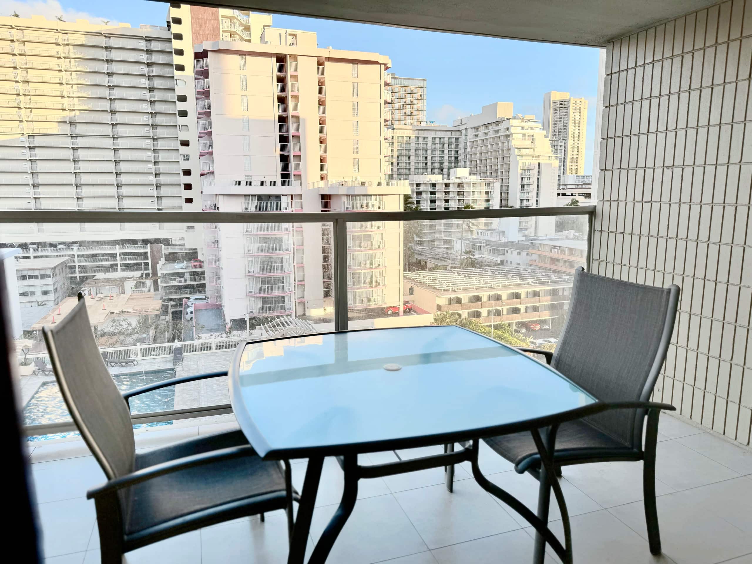 Pool View Aston Skyline w/2 Queens-Waikiki Beach - Image 23