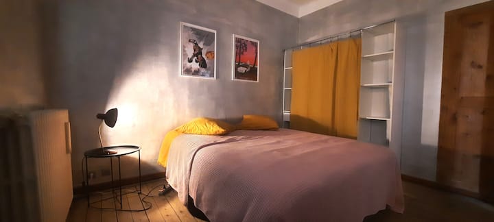 Chambe 2 s prostorom za odlaganje i ormarom