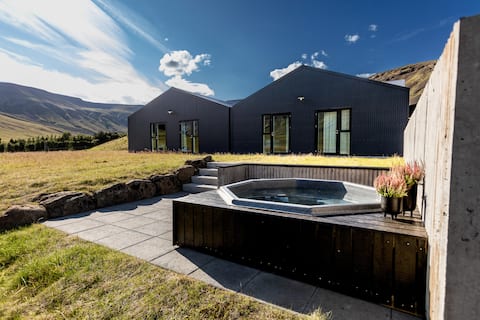 The Barn - Luxury villa on a beautiful farmland