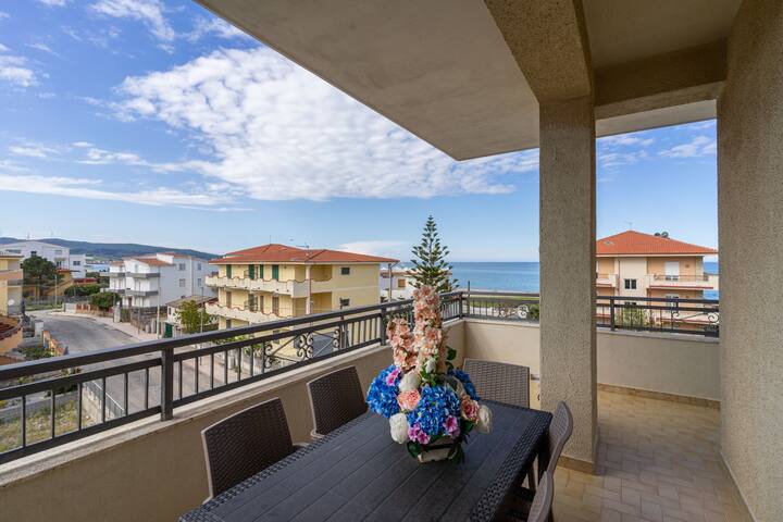 Lux Immobiliare Italia managed Airbnb listing 1
