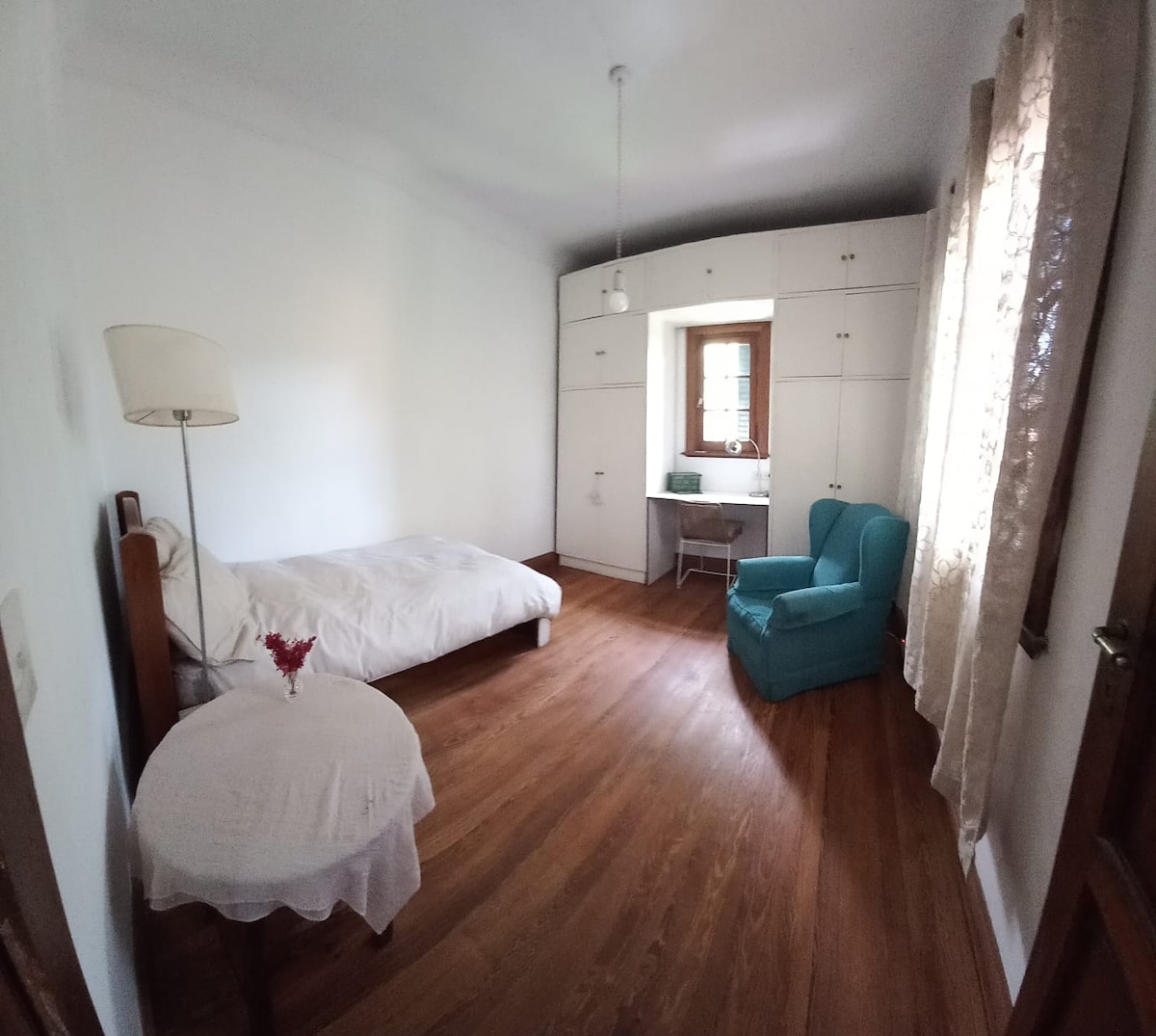 Chumba cha ziada cha ghorofa kwa mtu mmoja au wawili.