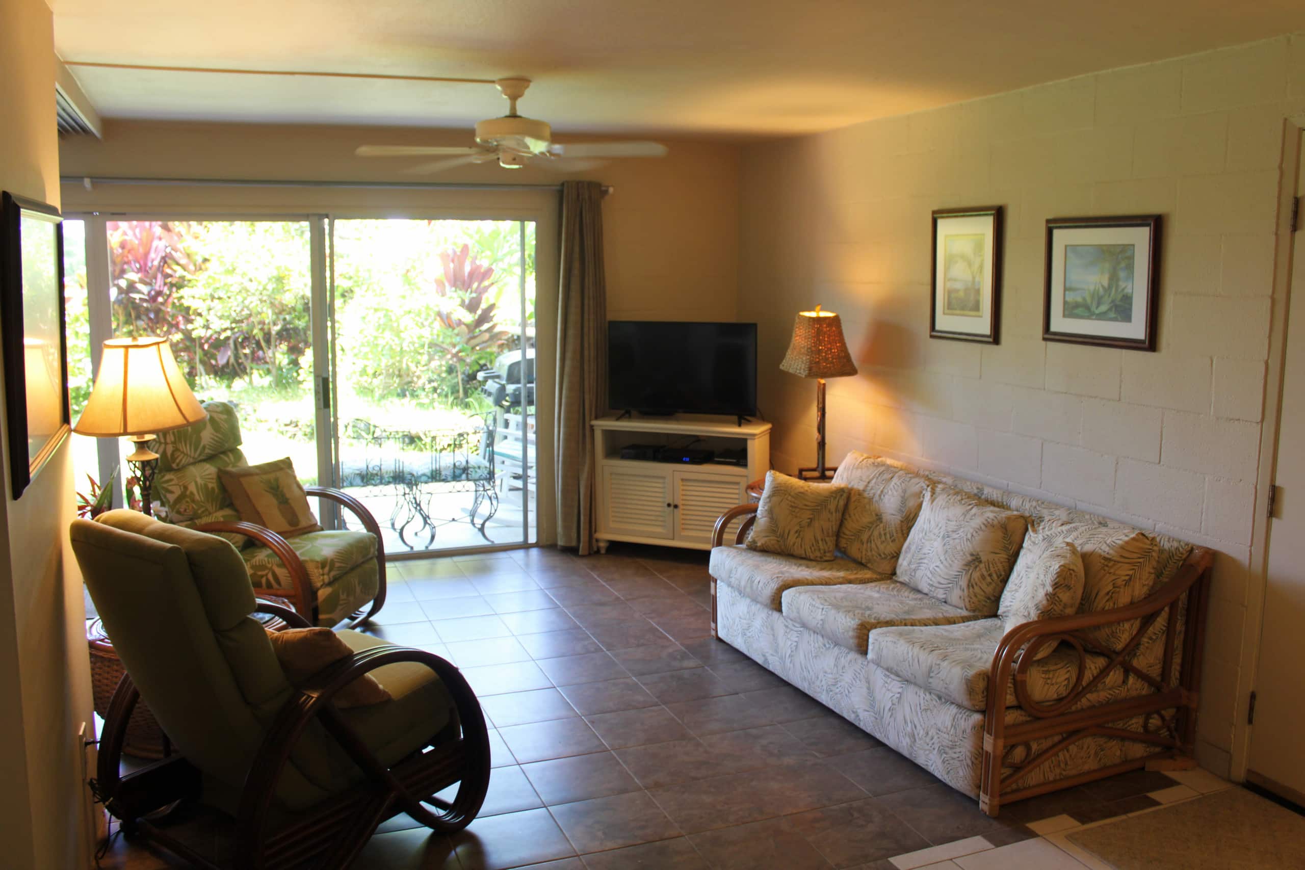 Hidden Gem with Aloha Spirit - Photo 15