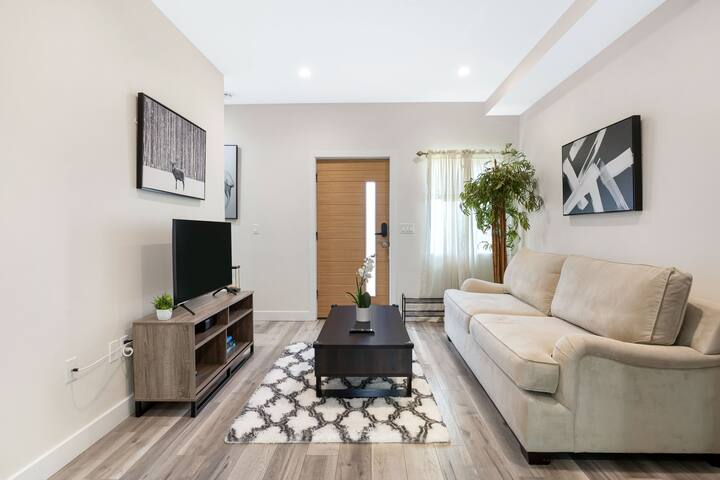 Hollywood Los Angeles Haven