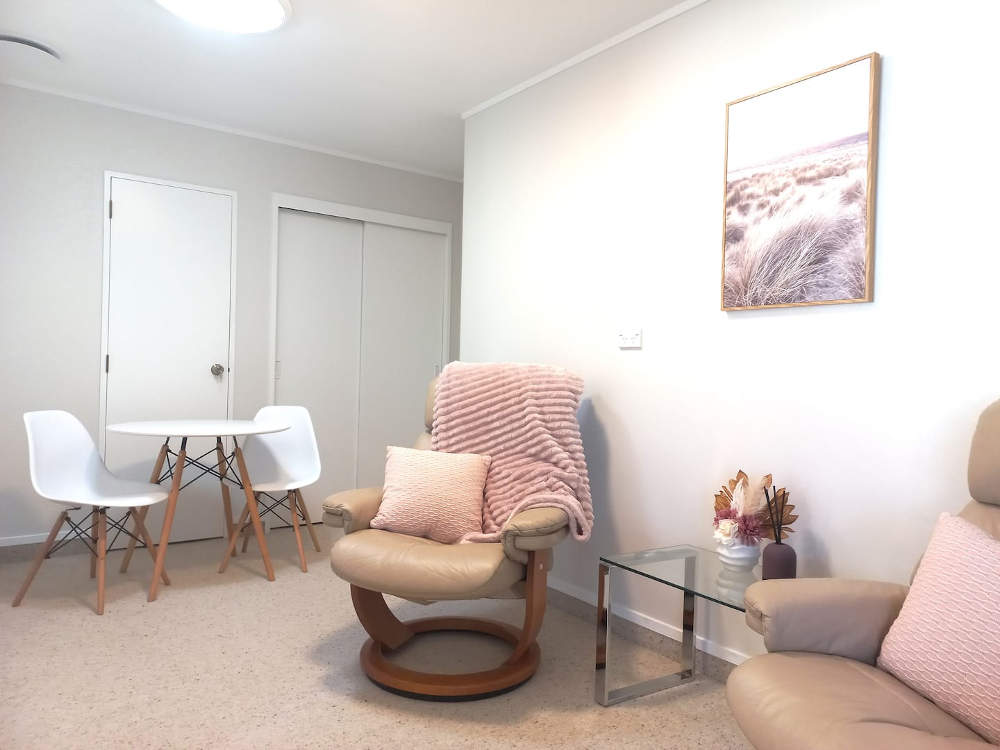 Welcoming On Weld Guest Suite, Cambridge 4