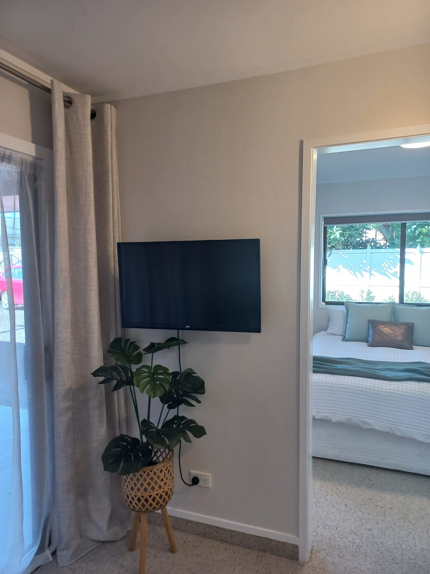 Welcoming On Weld Guest Suite, Cambridge 5