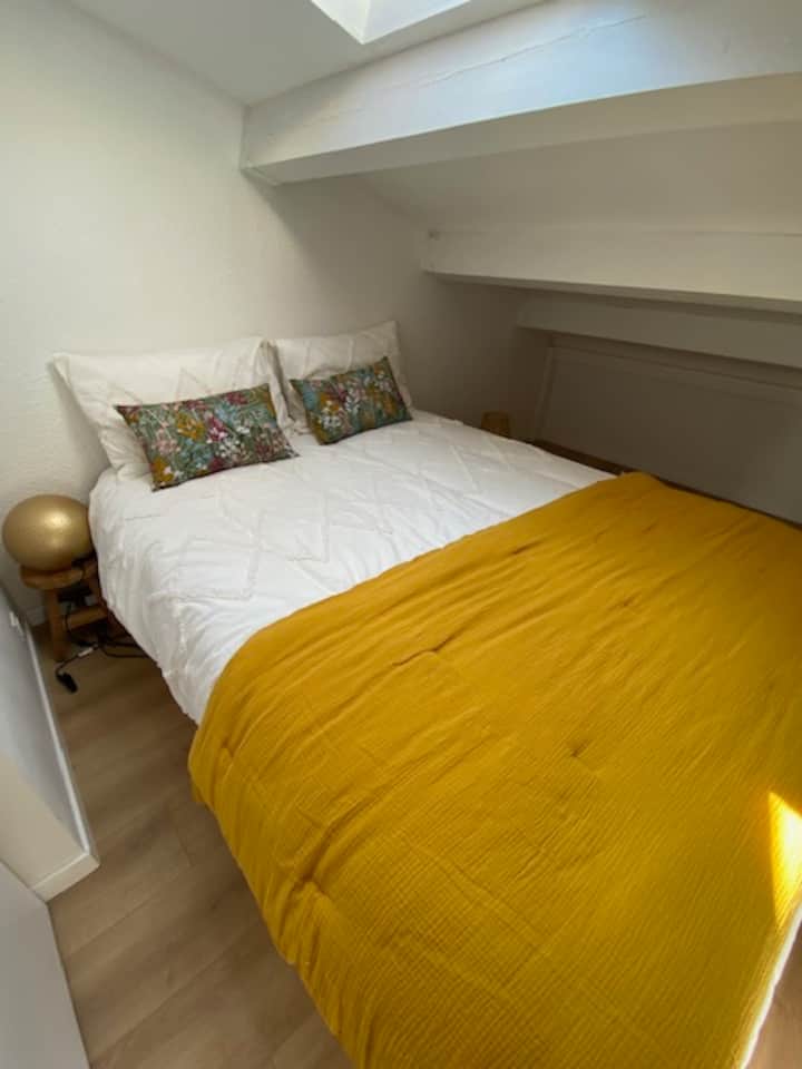 საძინებელი 1