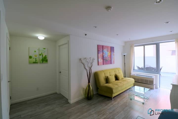 521 West 48-beautiful 1 Bed With Terrace - Nova York (estado)