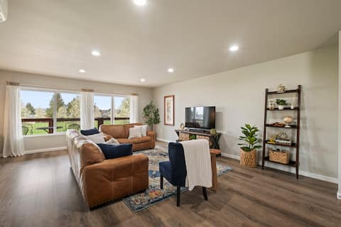 Bremerton 3-Story Bungalow