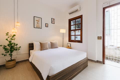 #1 Lovely Room/PrimeLocation/Balcony