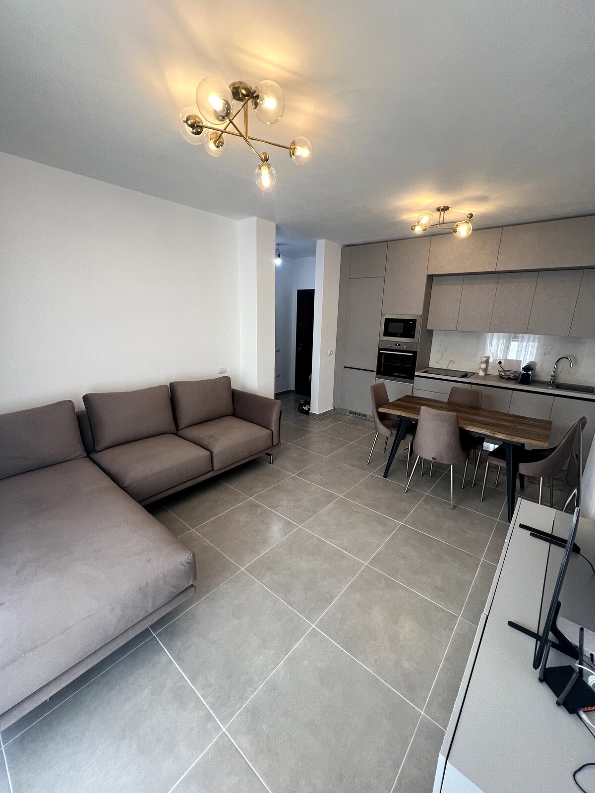 Listing 1124654987520997833