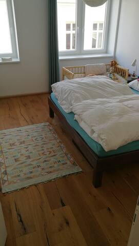 Familientraum mit Terrasse neben Schönbrunn gallery image 2