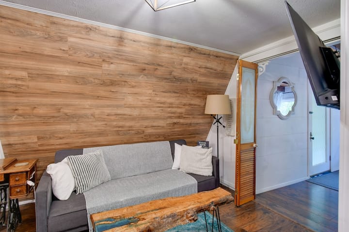Paddle Board Chalet/lake/pickleball/ev Charger - State of Washington