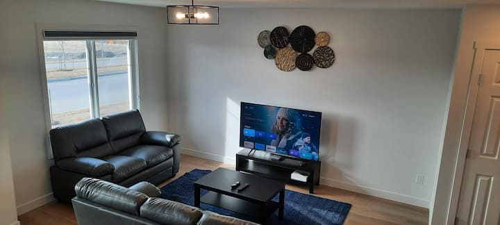 Home In Fort Saskatchewan - Fort Saskatchewan