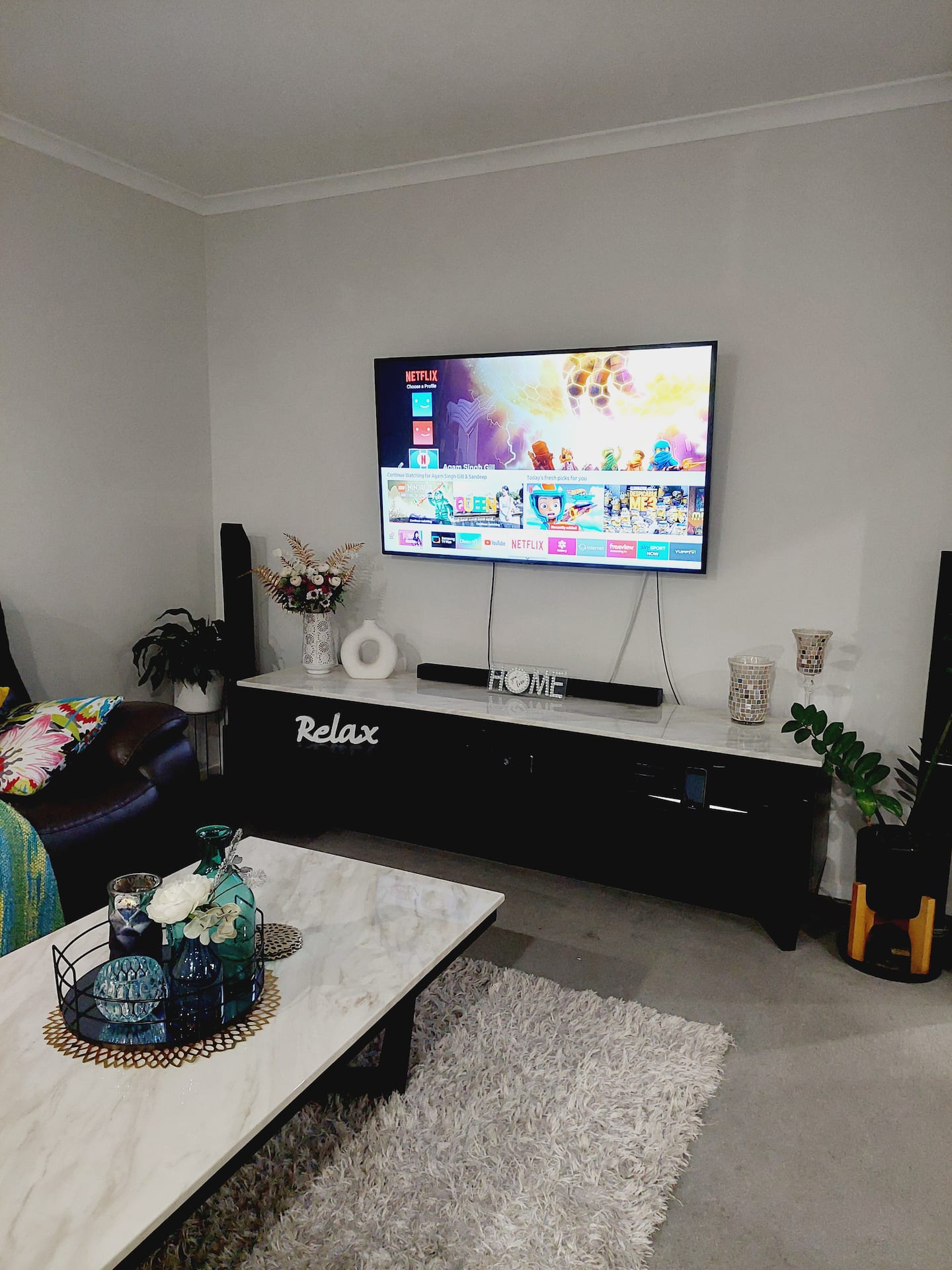 Modern Comfortable Room To Relax 3