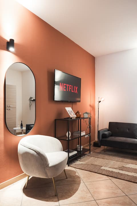 Popular Airbnb listing: Duplex Whit Terrace • 6min walk to BerninaExpress in Tirano