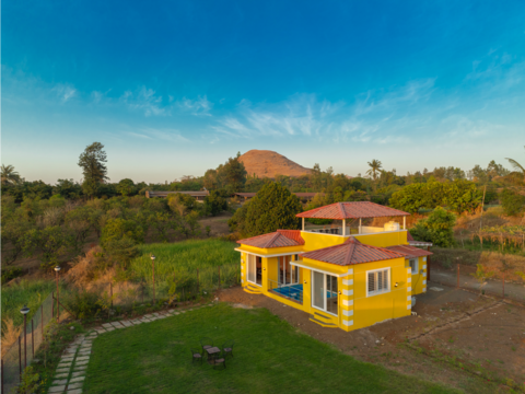 Villas in lap of 5 acres farm