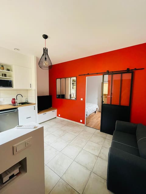 Propriété Airbnb réussie: Comfortable independent 2 bedroom with patio à Bonhoure / Guilheméry / Château De L'hers / Limayrac / Côte Pavée