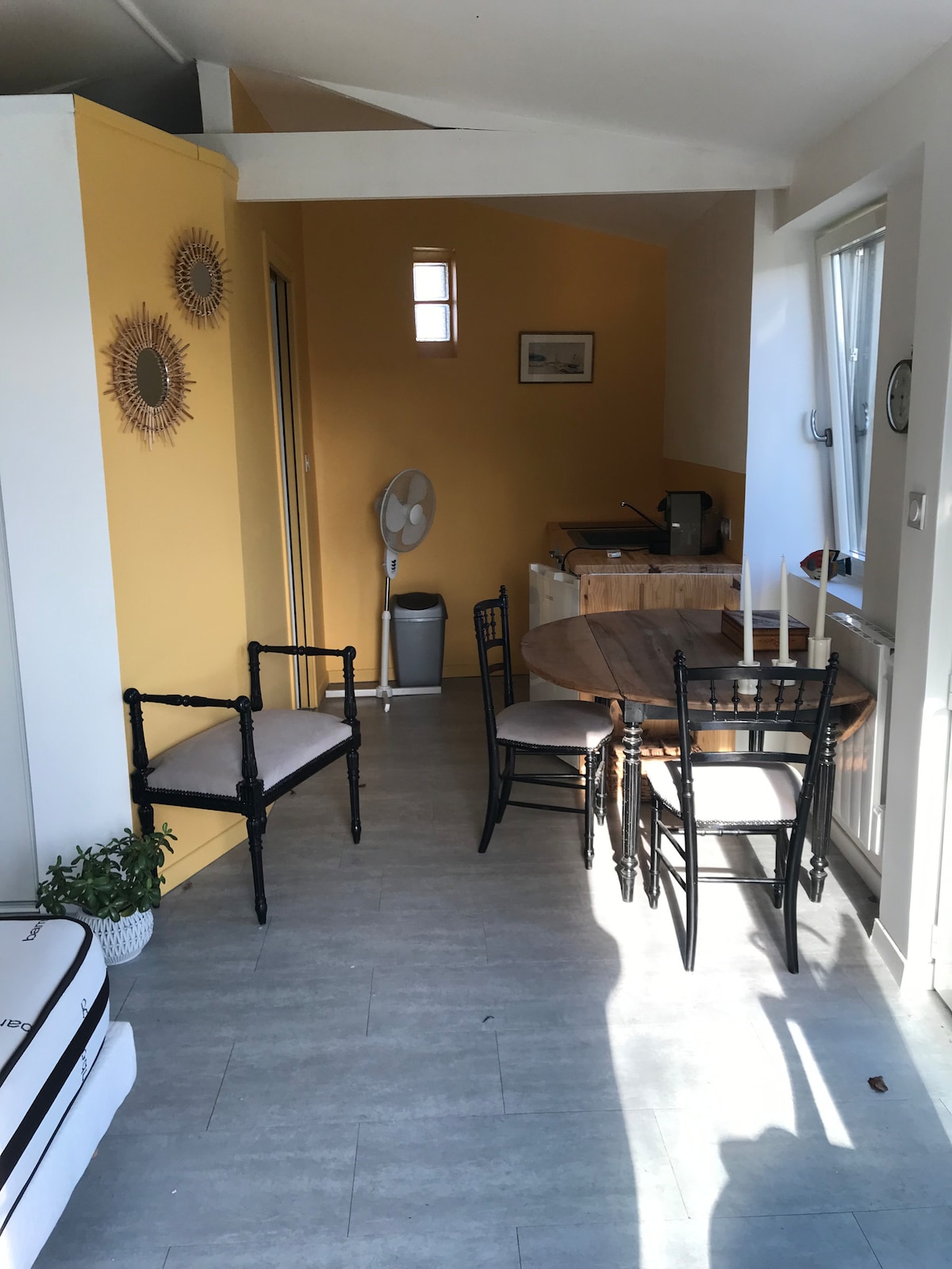 Annuncio Airbnb popolare: Studio at the owner's home a Le Château D'oléron