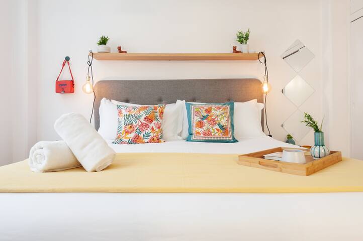 “The Palms Apartment” 4 BR remote workers paradise gallery image 5