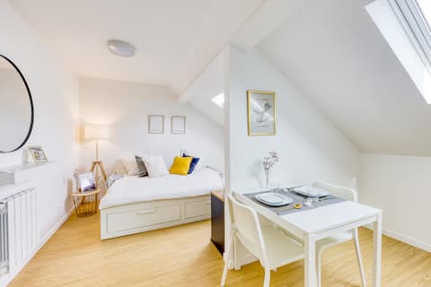Top Airbnb: Cozy studio in Vitry-Sur-Seine in Vitry Sur Seine
