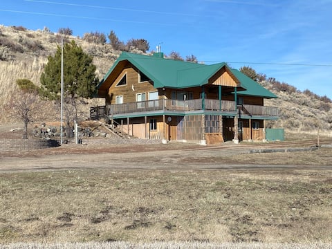 Warner Creek Lodge
