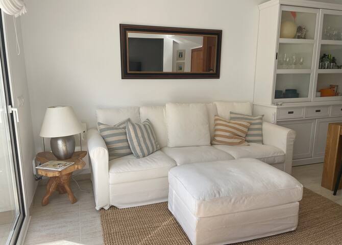 Preciosa casa de playa- SA CALMA gallery image 4