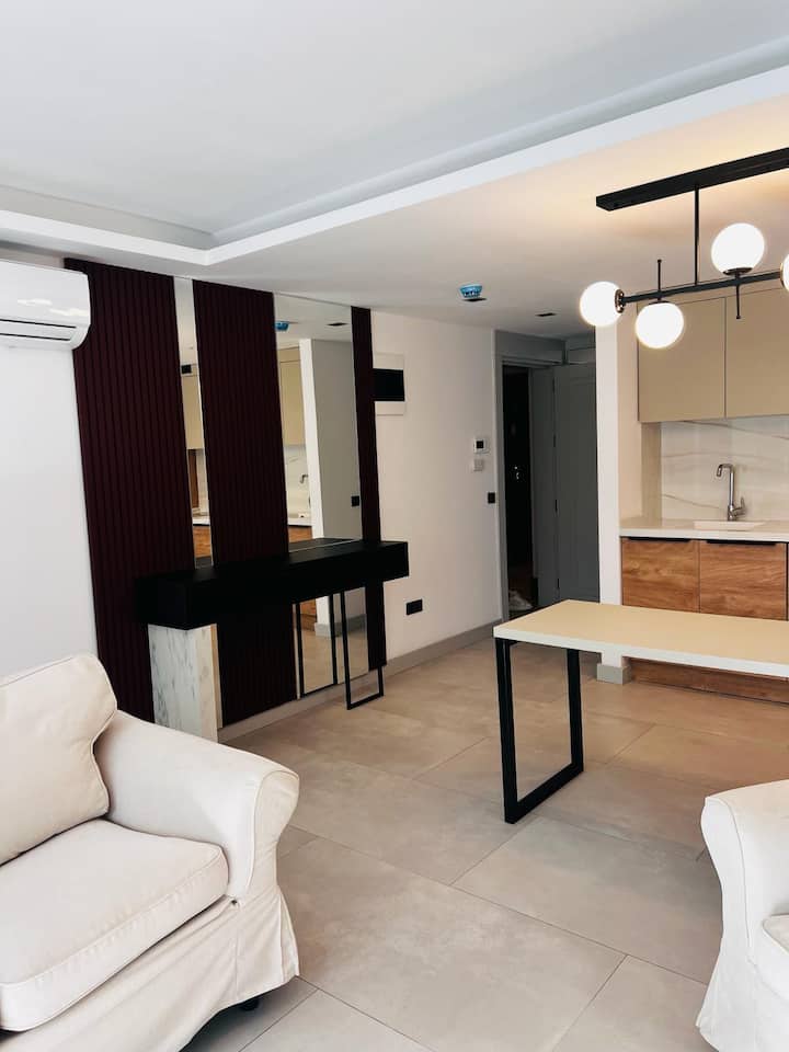 ÖZel Havuz Ve Bahçeli 2+1 Lüks Yeni Daire -A1 - Çeşme