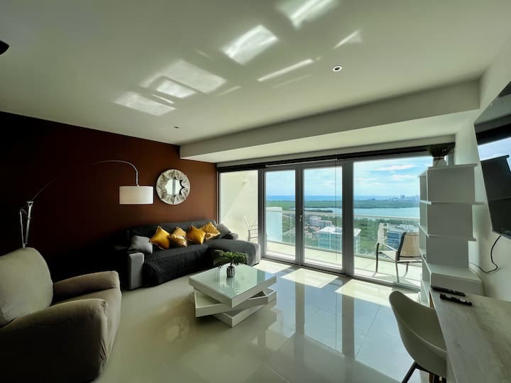 Panoramic View Of The Hotel Zone 2br - Cancún