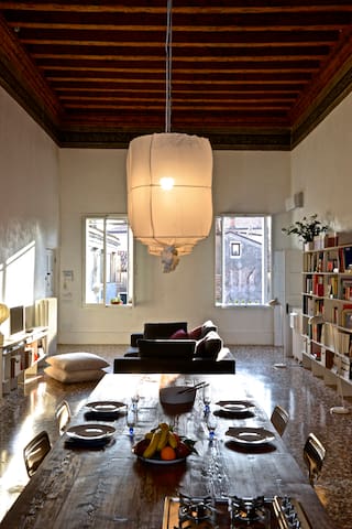 a few minutes from bienniale and San Marco Square